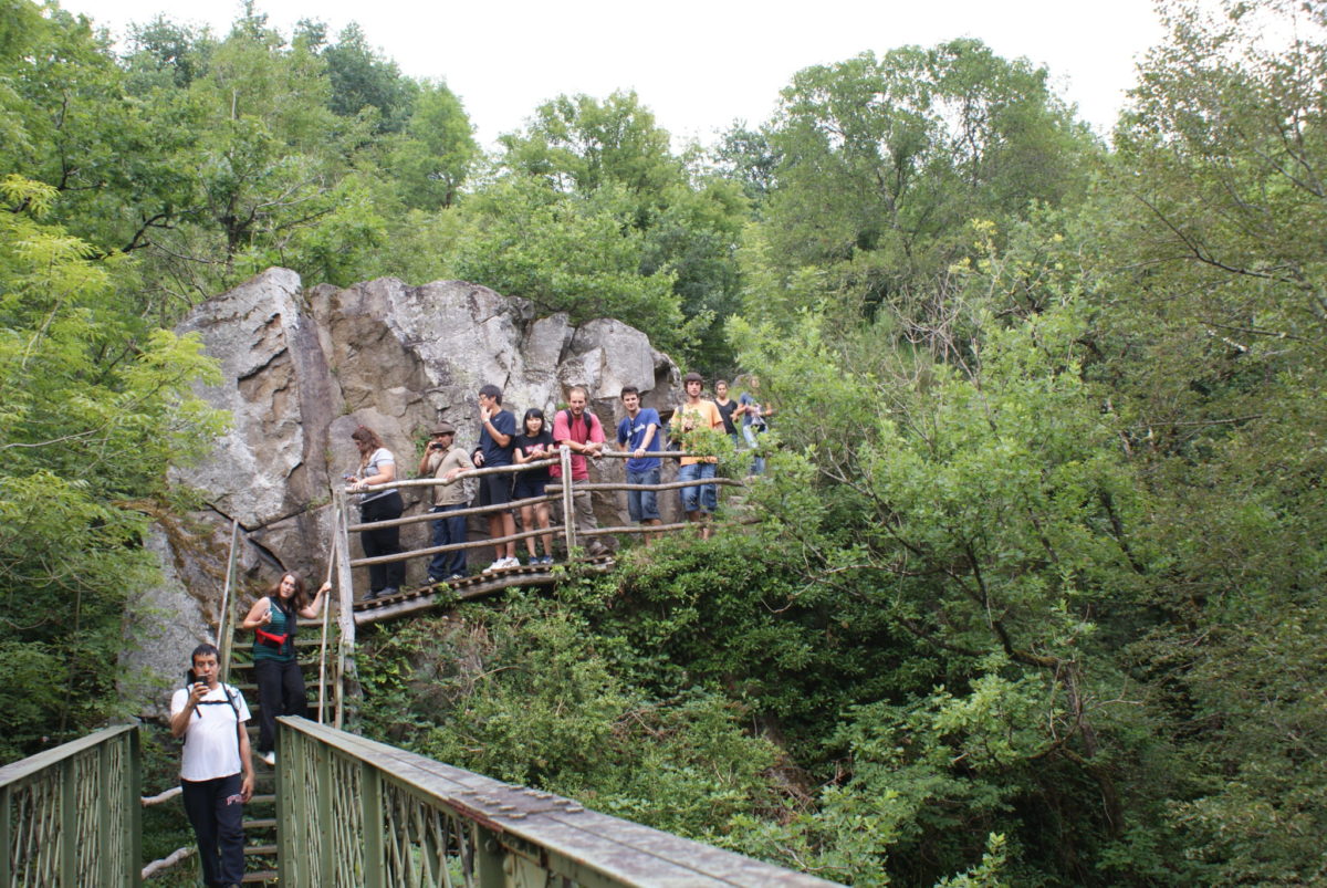 Randonnée dans les Gorges de la Bouble © OT Val de Sioule