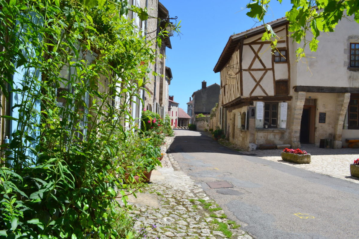 Charroux © OT Val de Sioule